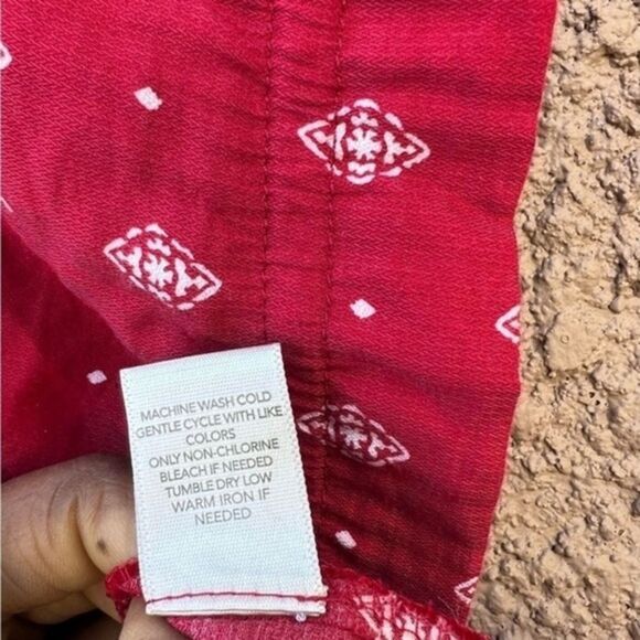 CJ Banks Shirt Womens 1X Red‎ Print Blouse Top Rayon Nylon Blend Casual Pullover - Picture 5 of 8